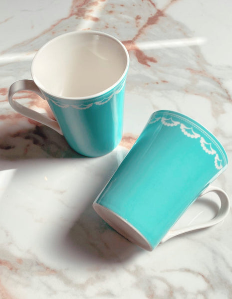 Set of two mugs